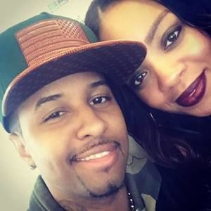 Meet your Posher, Mackie